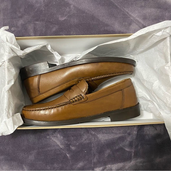 THE ESSEX PENNY LOAFER (NEVER WORN) SIZE: 9.5
COLOR: TAN main image 4